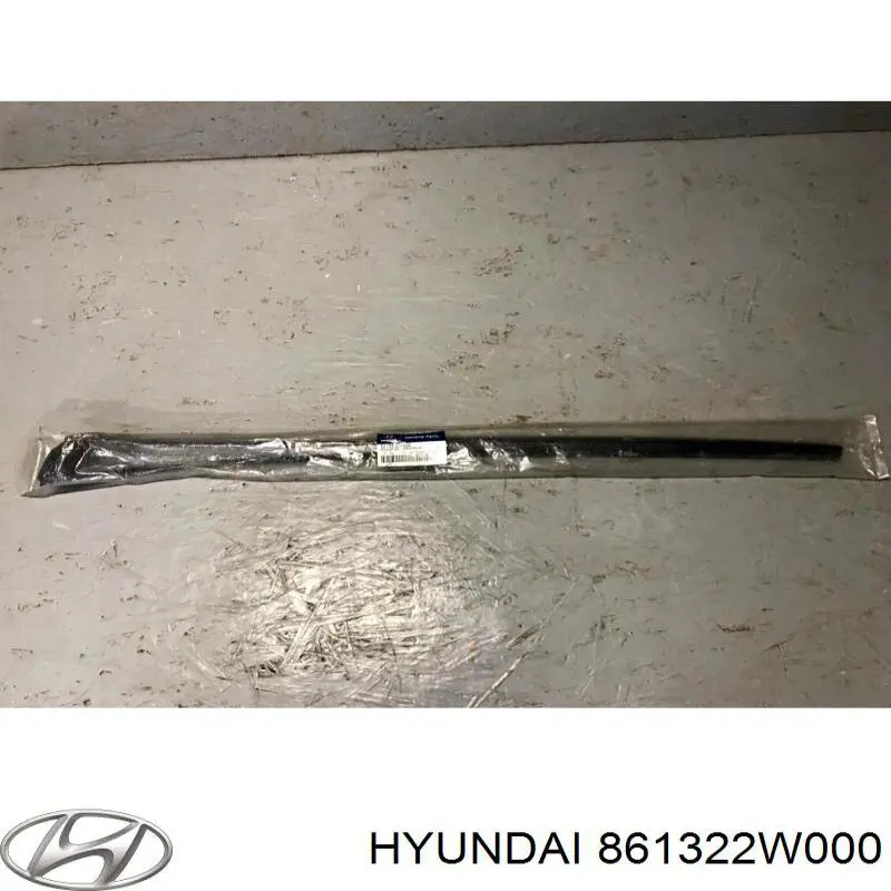 861322W000 Hyundai/Kia moldura de parabrisas derecha