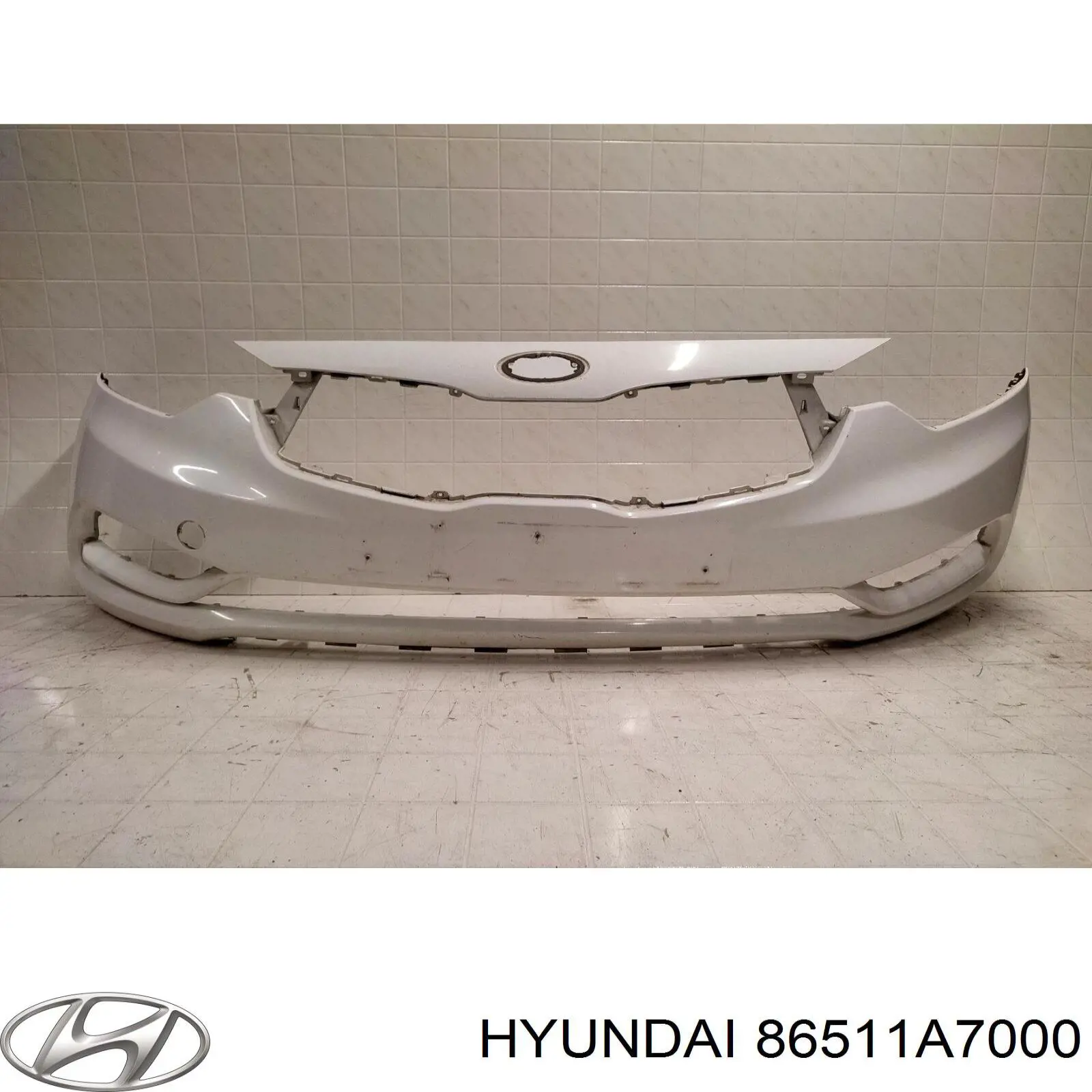 Paragolpes delantero para KIA Cerato III YD