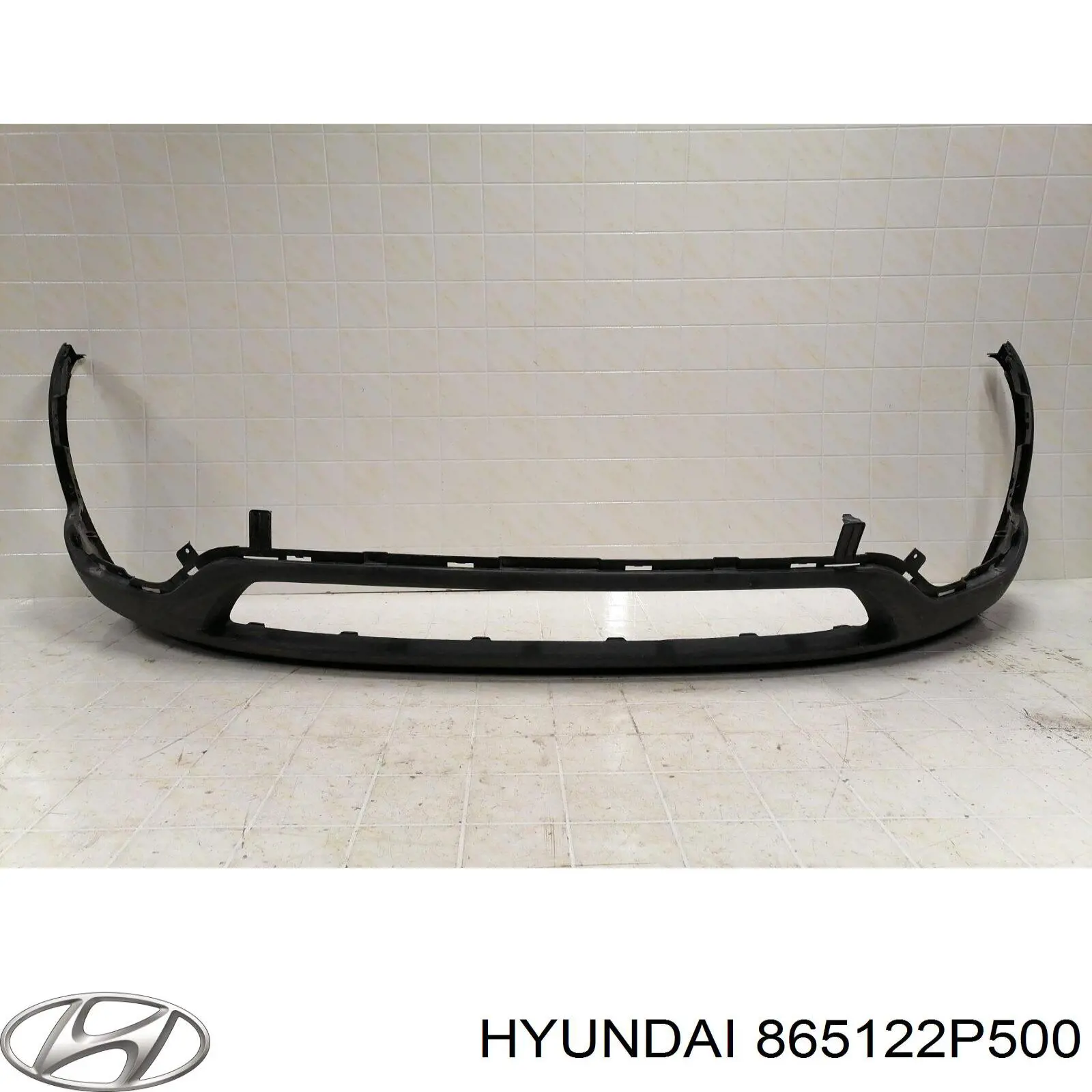 865122P500 Hyundai/Kia parachoques delantero, parte inferior