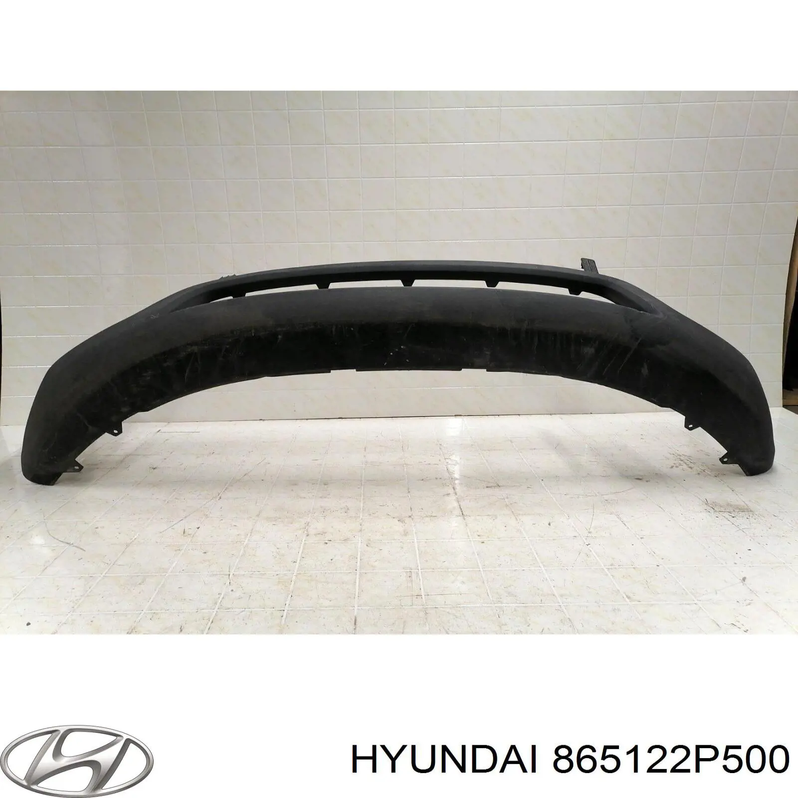 865122P500 Hyundai/Kia Parachoques delantero, parte inferior