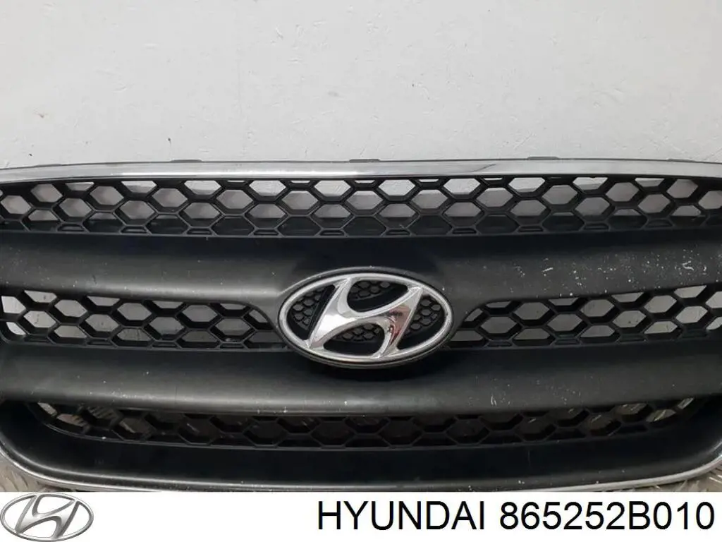 865252B010 Hyundai/Kia Protector, paragolpes