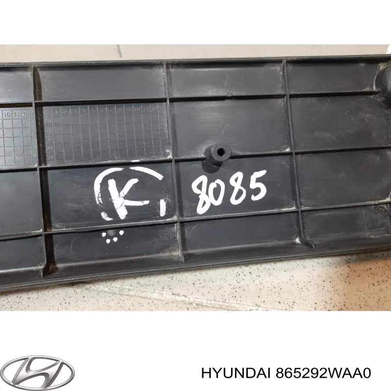 Soporte de matricula delantera para Hyundai Santa Fe (DM)