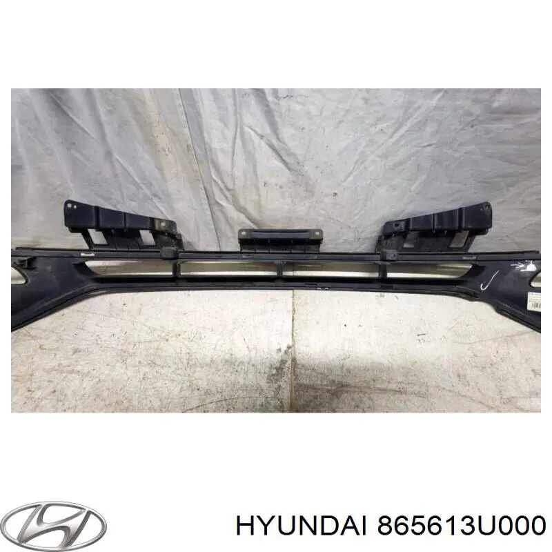 Comprar 865613U000 Hyundai/Kia Rejilla del parachoques delantero