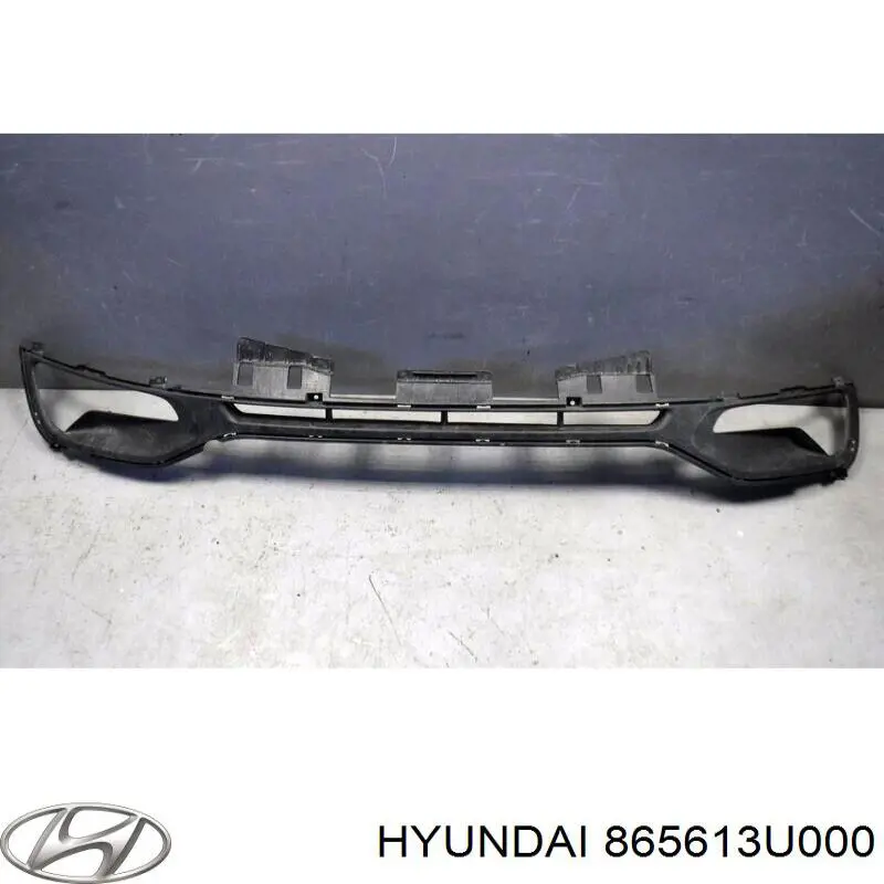 Rejilla del parachoques delantero 865613U000 Hyundai/Kia