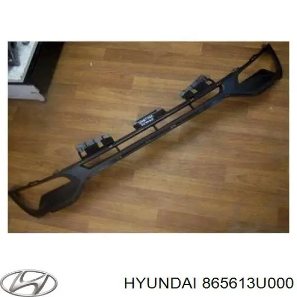 865613U000 Hyundai/Kia rejilla de ventilación, parachoques delantero