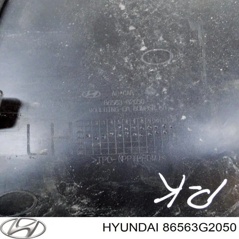 Embellecedor de faro antiniebla izquierdo 86563G2050 Hyundai/Kia