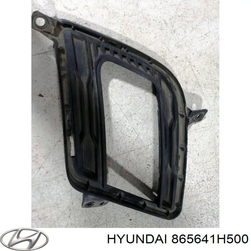 865641H500 Hyundai/Kia rejilla de antinieblas delantera derecha