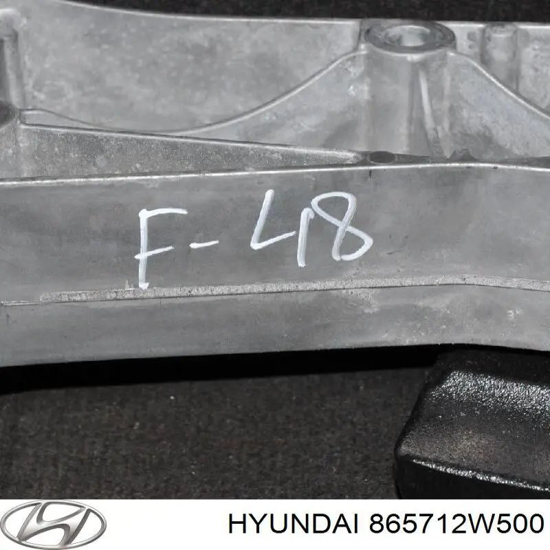 Refuerzo de parachoques delantero Hyundai/Kia 865712W500 precio, desde 105,83 EUR