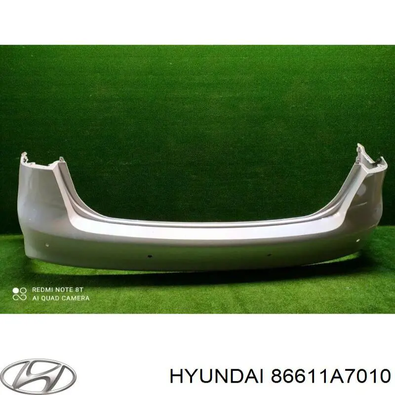 Parachoques trasero 86611A7010 Hyundai/Kia