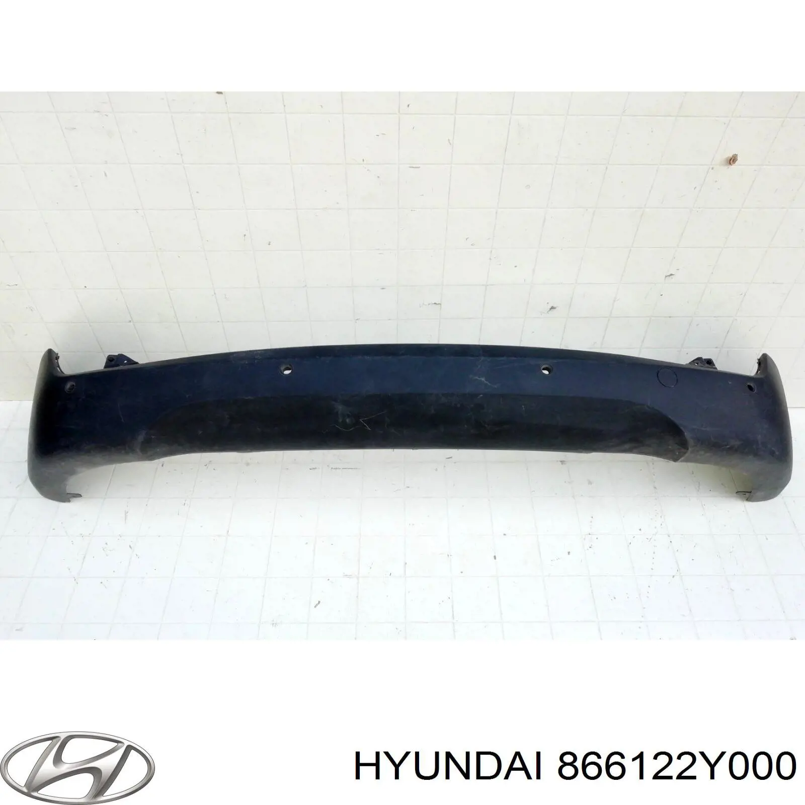 866122Y000 Hyundai/Kia parachoques trasero, parte inferior