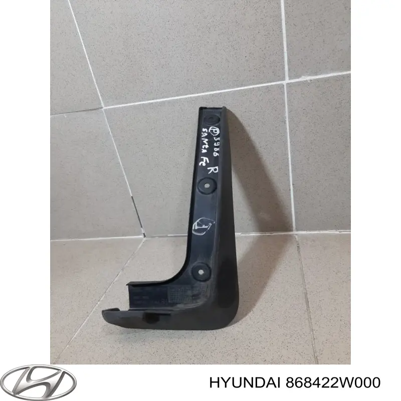 Faldilla guardabarro trasera derecha para Hyundai Santa Fe (DM)