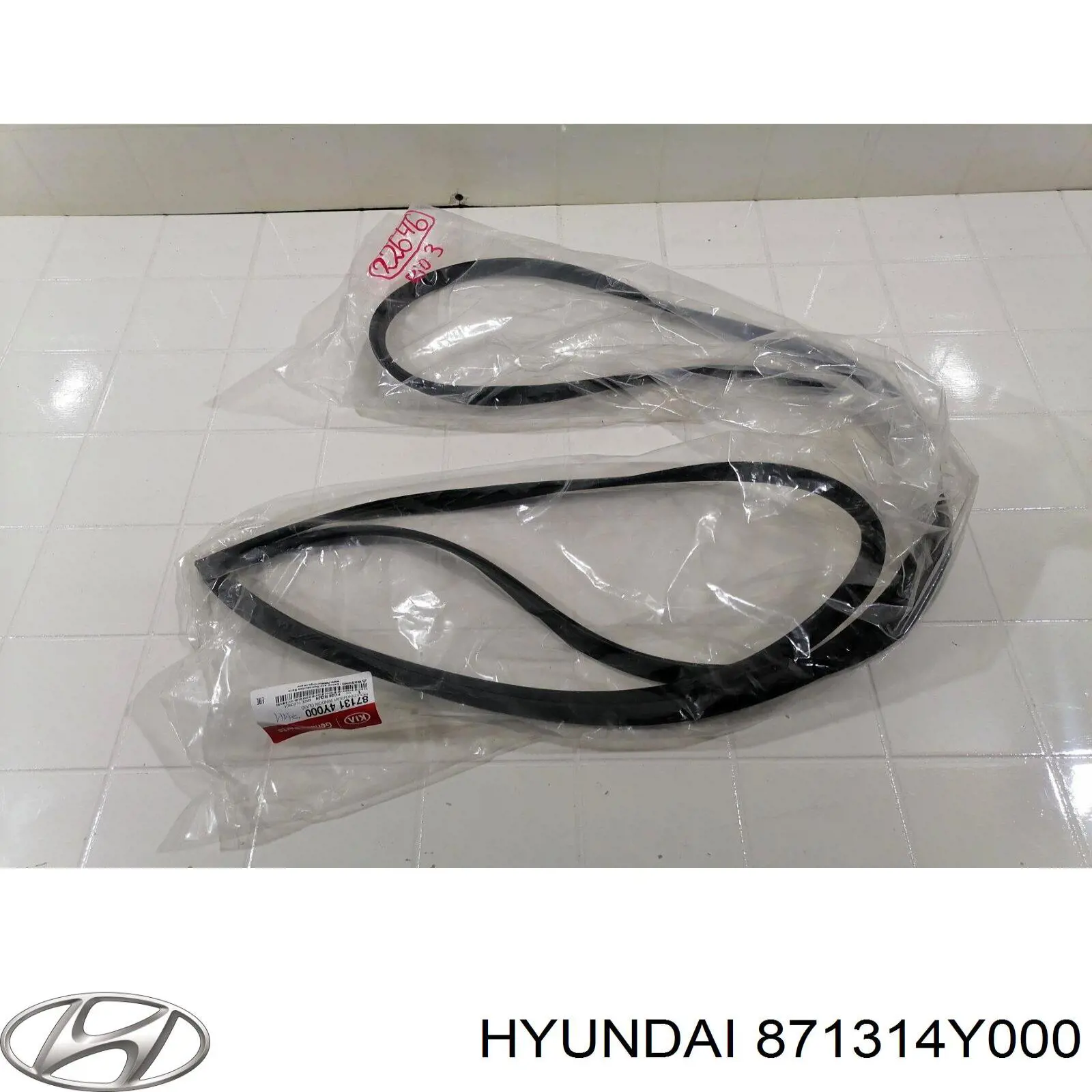 Moldura de cristal trasero 871314Y000 Hyundai/Kia