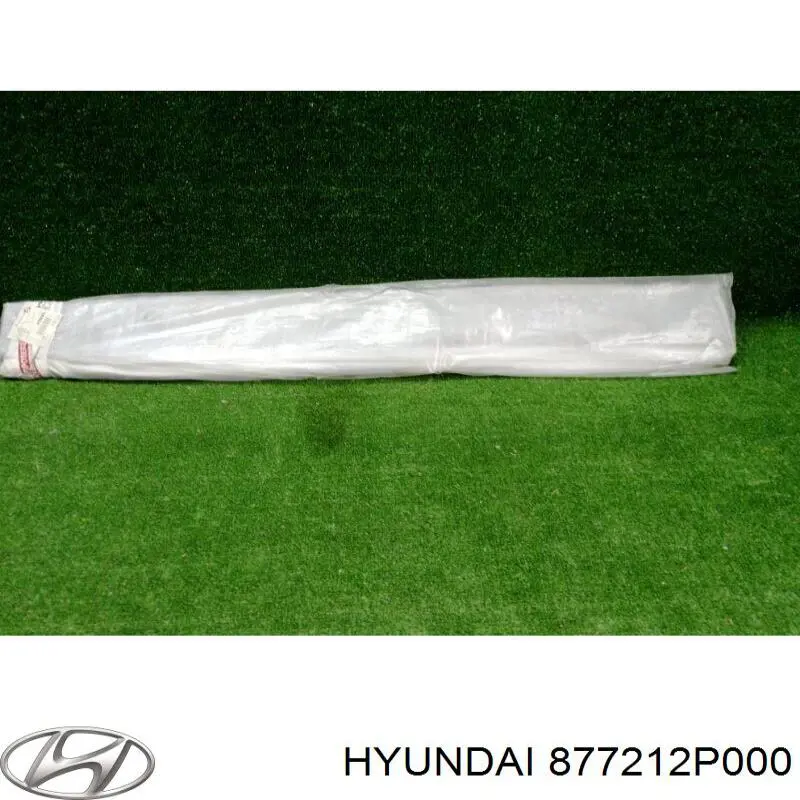 877212P000 Hyundai/Kia revestimiento de la puerta delantera izquierda