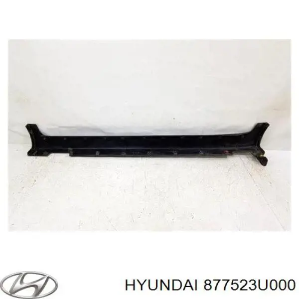 Moldura exterior derecha del umbral 877523U000 Hyundai/Kia