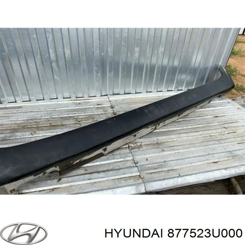 Moldura exterior derecha del umbral Hyundai/Kia 877523U000 precio, desde 130,68 EUR