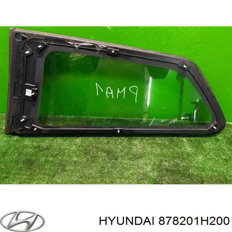 878201H200 Hyundai/Kia ventanilla costado superior derecha (lado maletero)