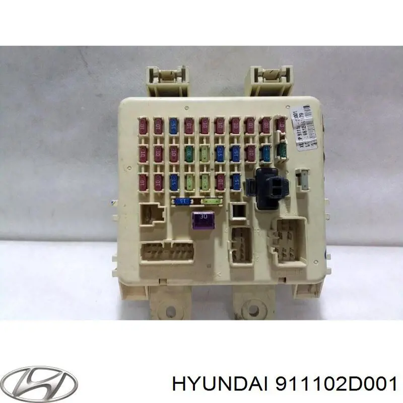 911102D001 Hyundai/Kia Caja de relés y fusibles