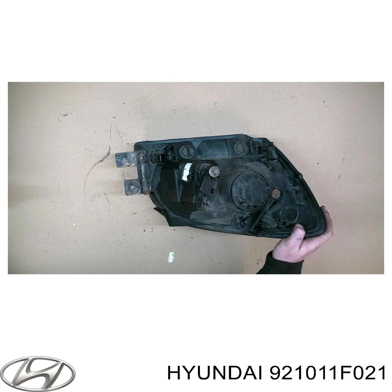 Comprar 921011F021 Hyundai/Kia Faro delantero izquierdo