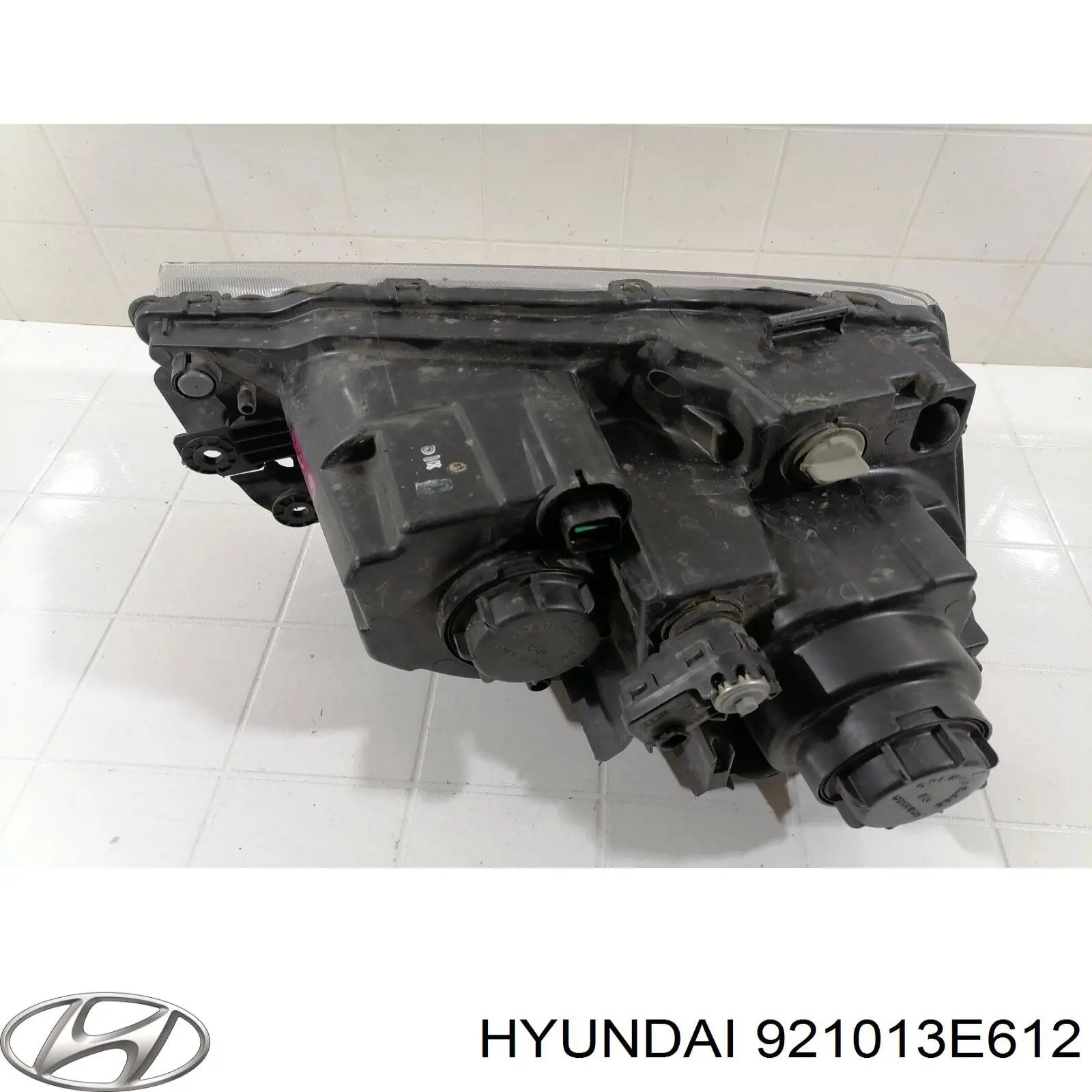 Faro Hyundai/Kia 921013E612 precio, desde 172,79 EUR