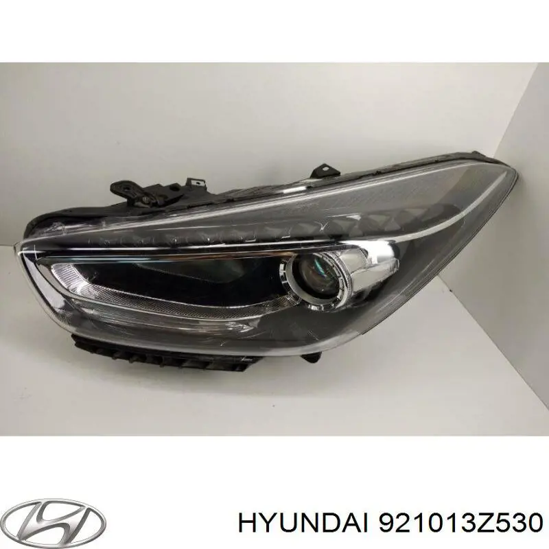 921013Z530 Hyundai/Kia faro izquierdo