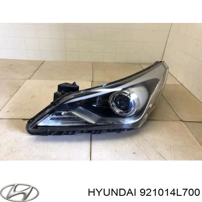 921014L700 Hyundai/Kia faro izquierdo