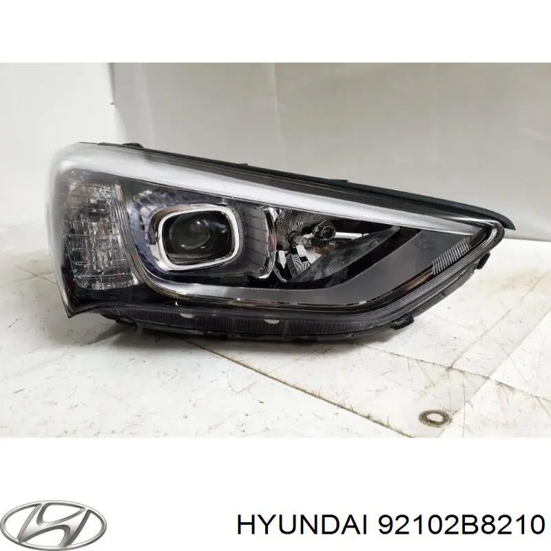92102B8210 Hyundai/Kia Luz derecha