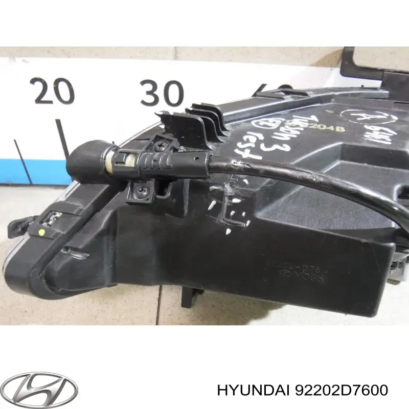 Faro antiniebla derecho Hyundai/Kia 92202D7600 precio, desde 190,21 EUR