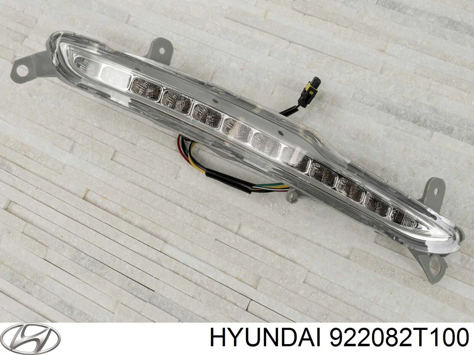 922082T100 Hyundai/Kia luz diurna derecha