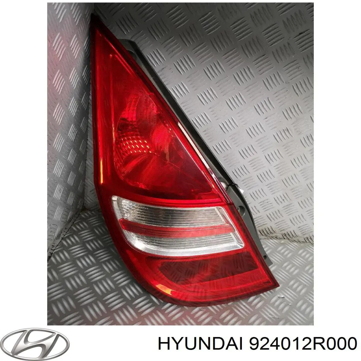 Piloto posterior izquierdo superior para Hyundai I30 (FD)