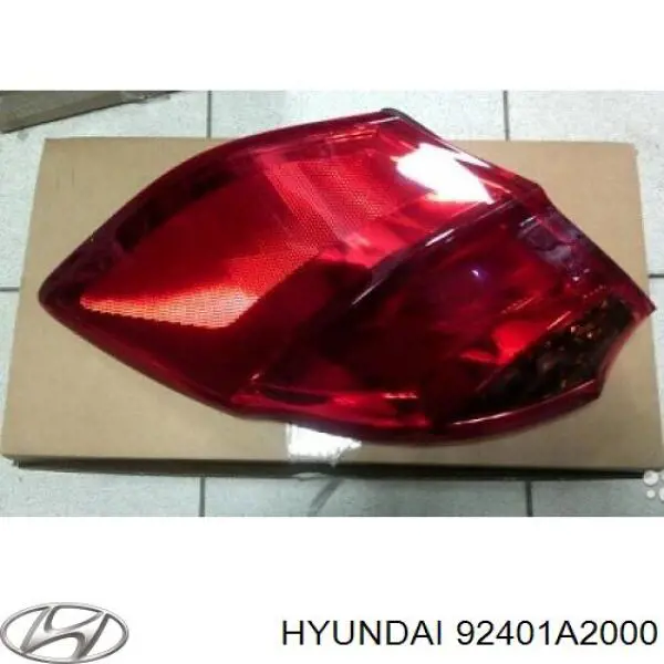 Piloto trasero exterior izquierdo Hyundai/Kia 92401A2000 precio, desde 77,92 EUR