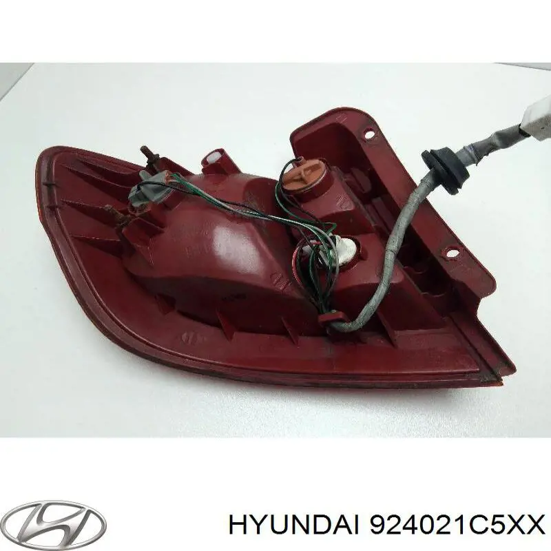 924021C500 Hyundai/Kia piloto posterior derecho