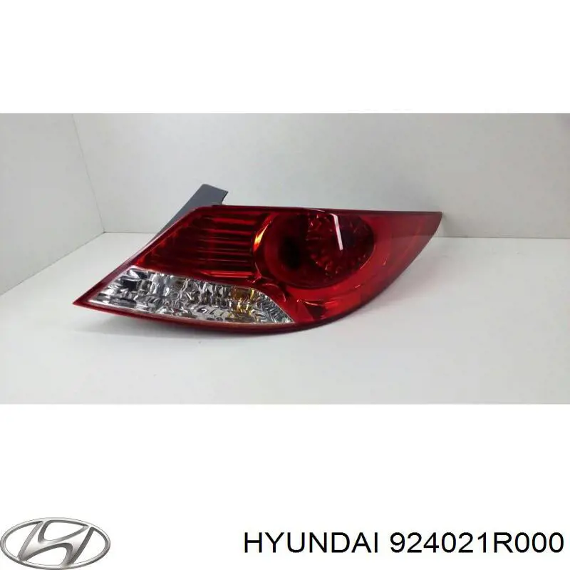 Comprar 924021R000 Hyundai/Kia Piloto trasero derecho