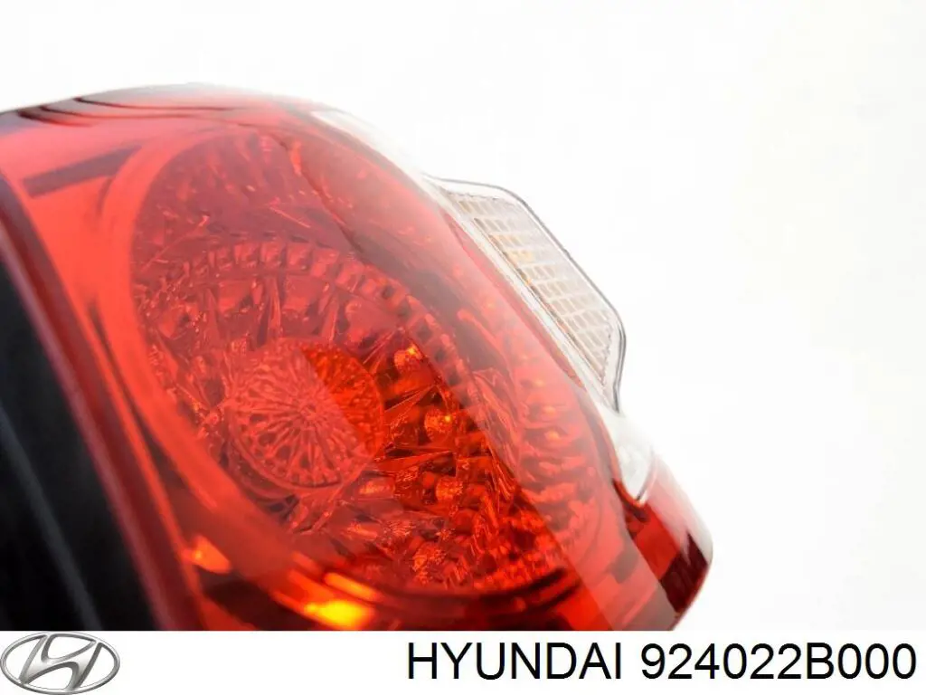 924022B000 Hyundai/Kia piloto posterior exterior derecho