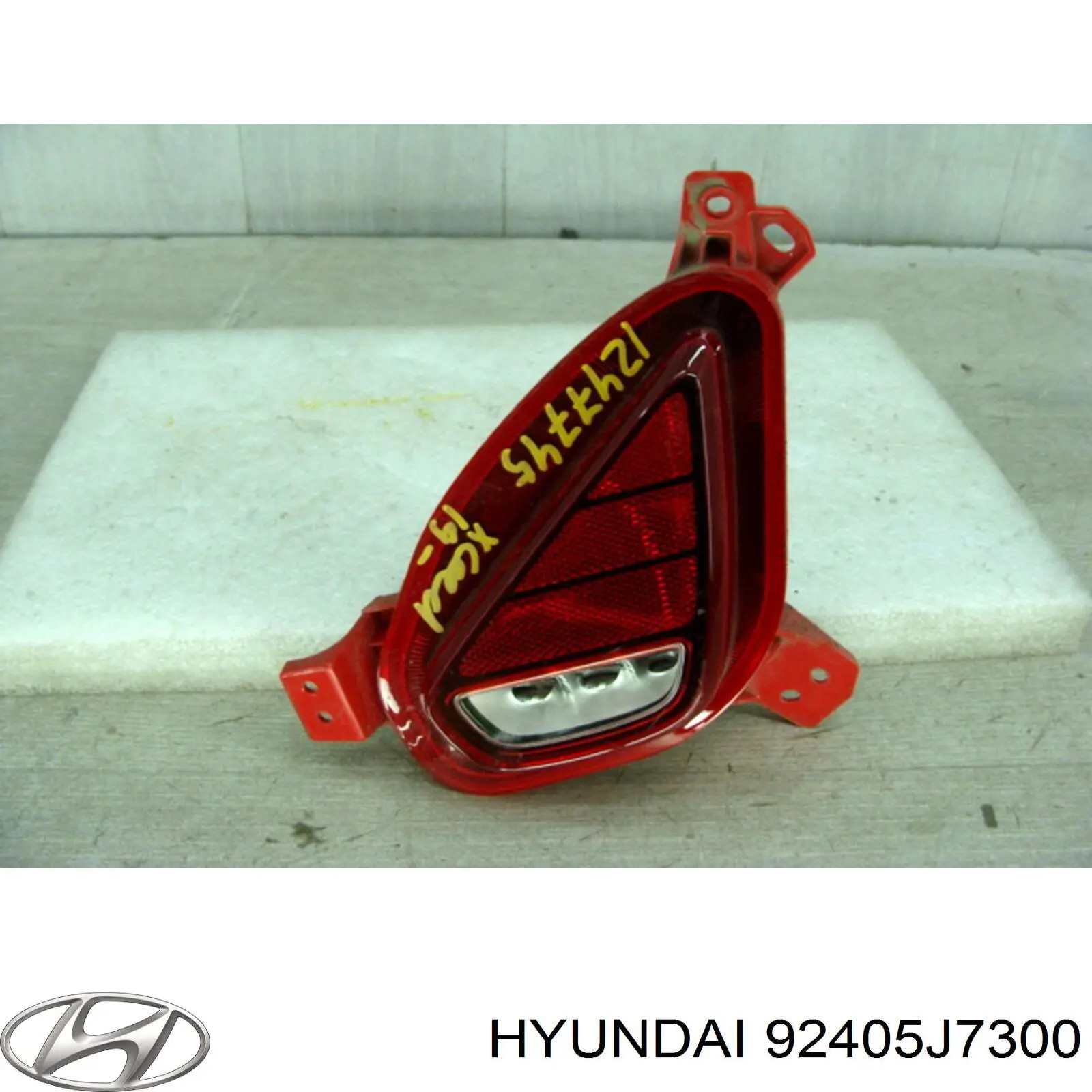 92405J7300 Hyundai/Kia Luz antiniebla trasero izquierdo