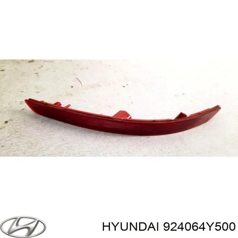 924064Y500 Hyundai/Kia reflector, parachoques trasero, derecho