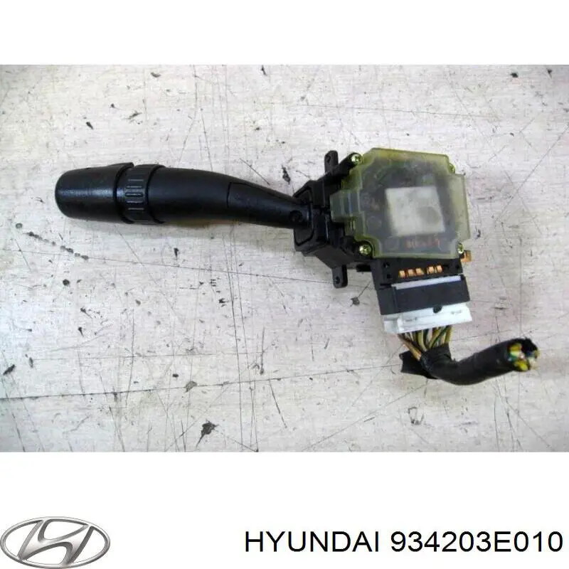 Conmutador derecho de la columna de dirección Hyundai/Kia 934203E010 precio, desde 31,94 EUR