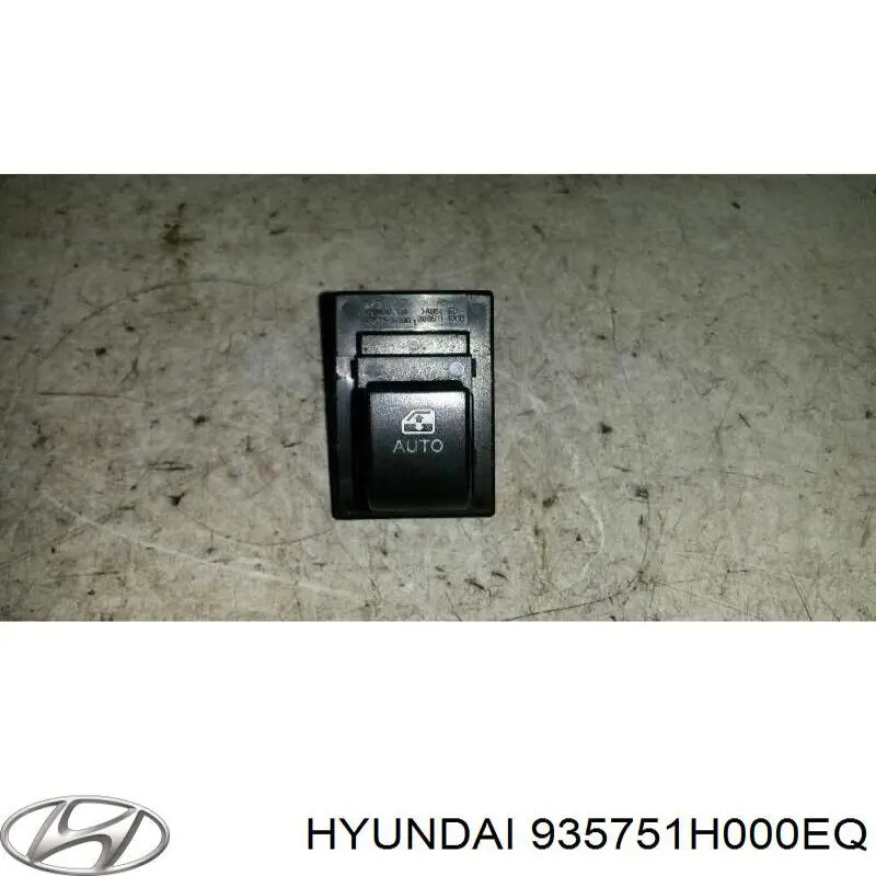 935751H000EQ Hyundai/Kia botón de elevalunas delantero derecho