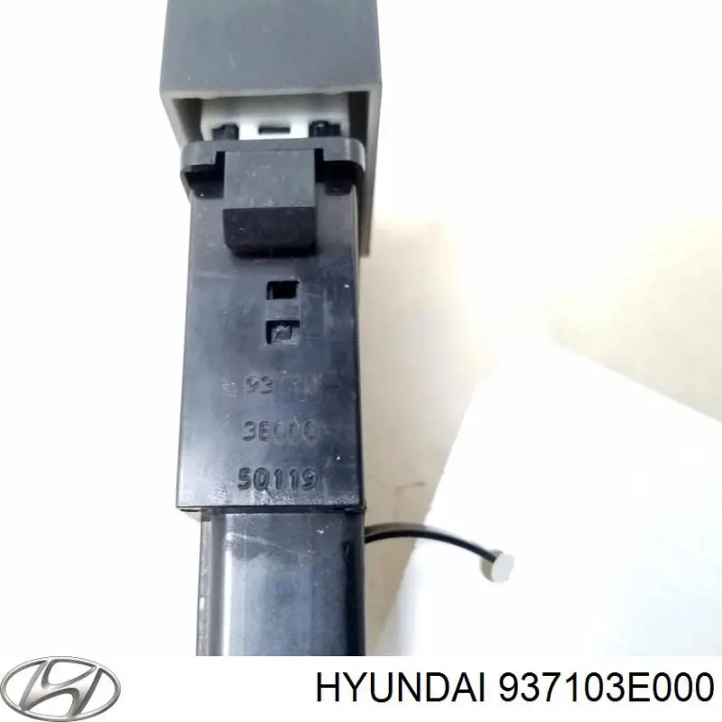 Botón de encendido de la calefacción de la luneta trasera Hyundai/Kia 937103E000 precio, desde 12,46 EUR