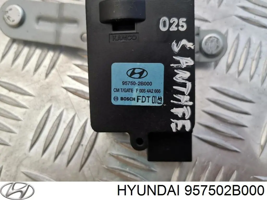 957502B000 Hyundai/Kia elemento de regulación, cierre centralizado, puerta de maletero
