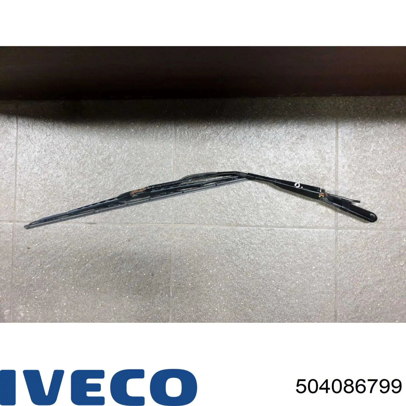 Limpiaparabrisas delanteras 504086799 Iveco