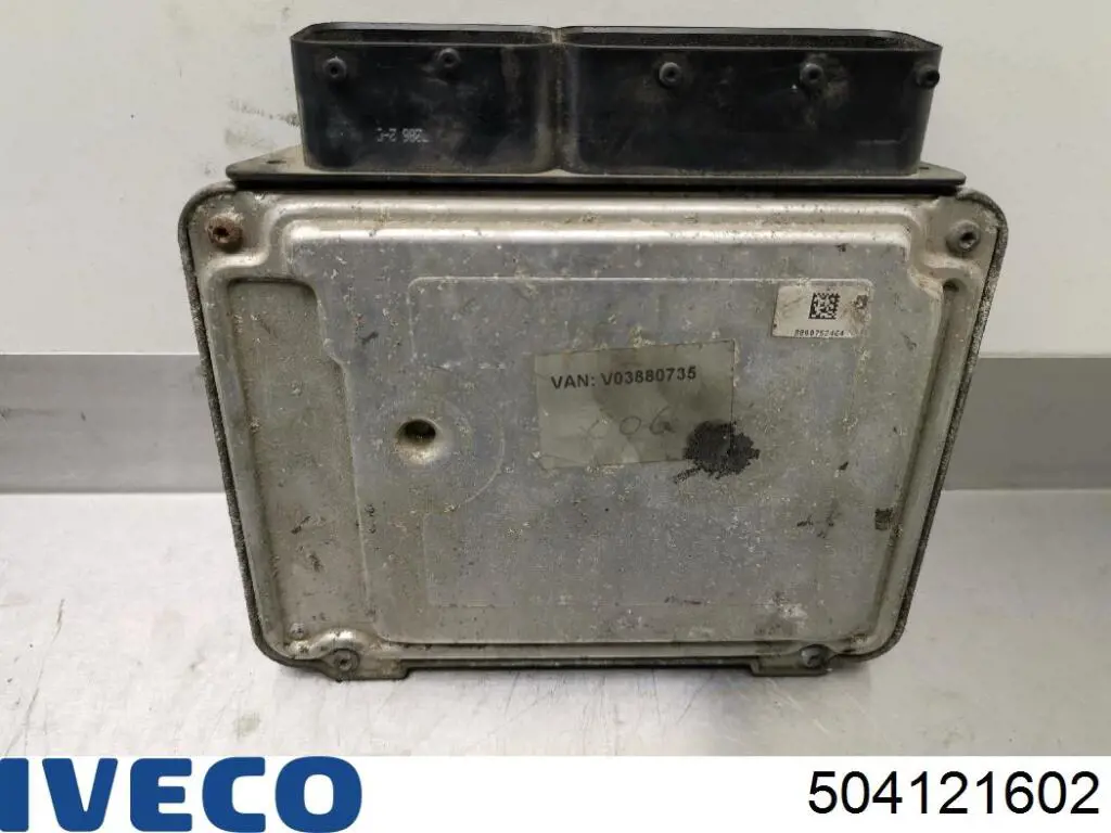 Unidad de control del motor  Iveco 504121602 precio, desde 326,70 EUR