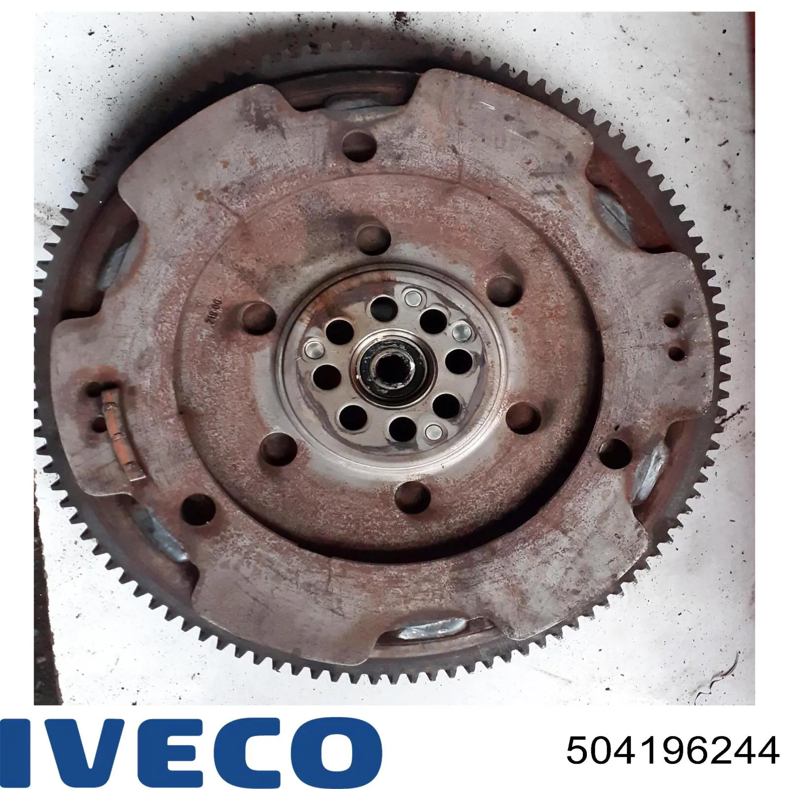 Motor de volante Iveco 504196244 precio, desde 552,04 EUR