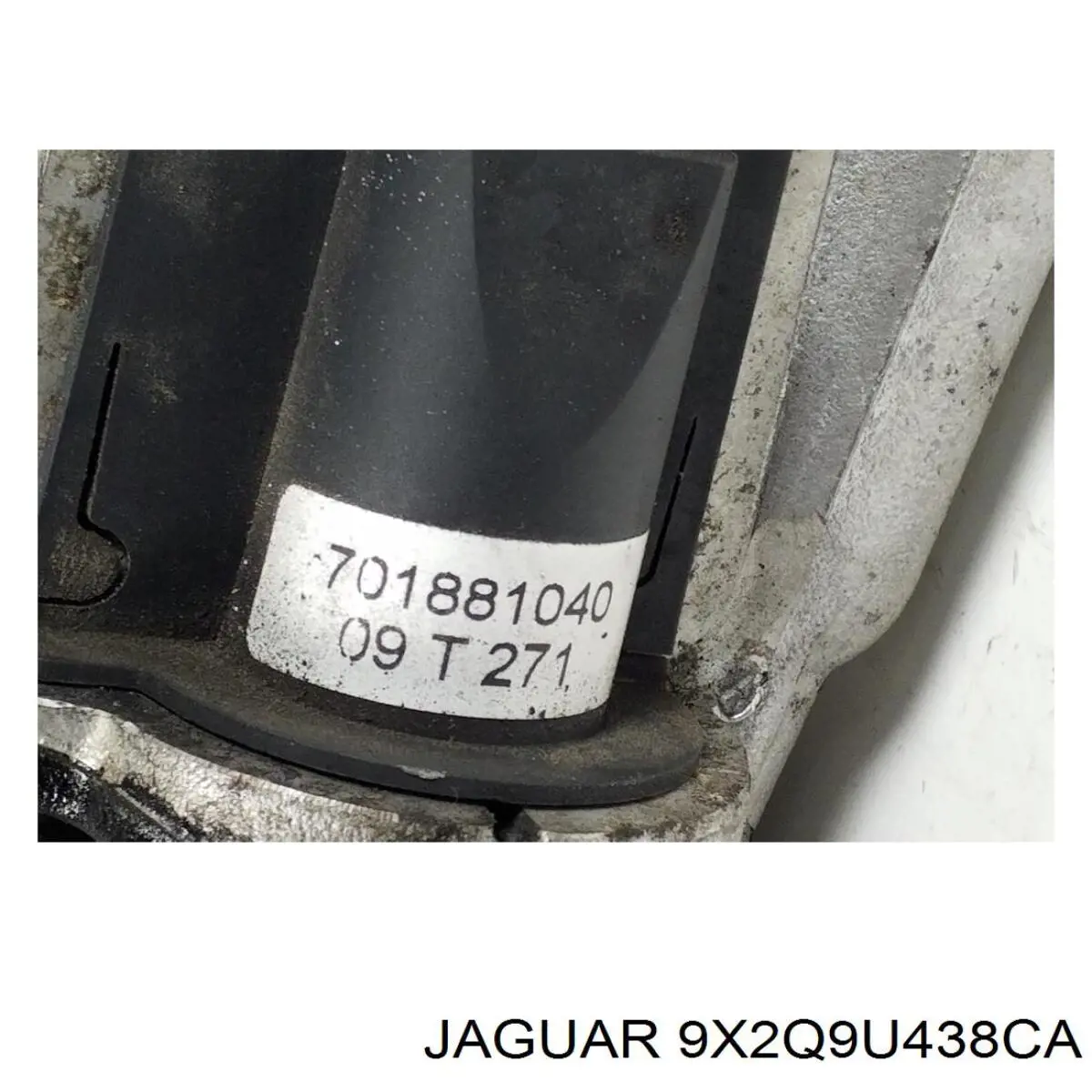 9X2Q9U438CA Land Rover Válvula de derivación EGR