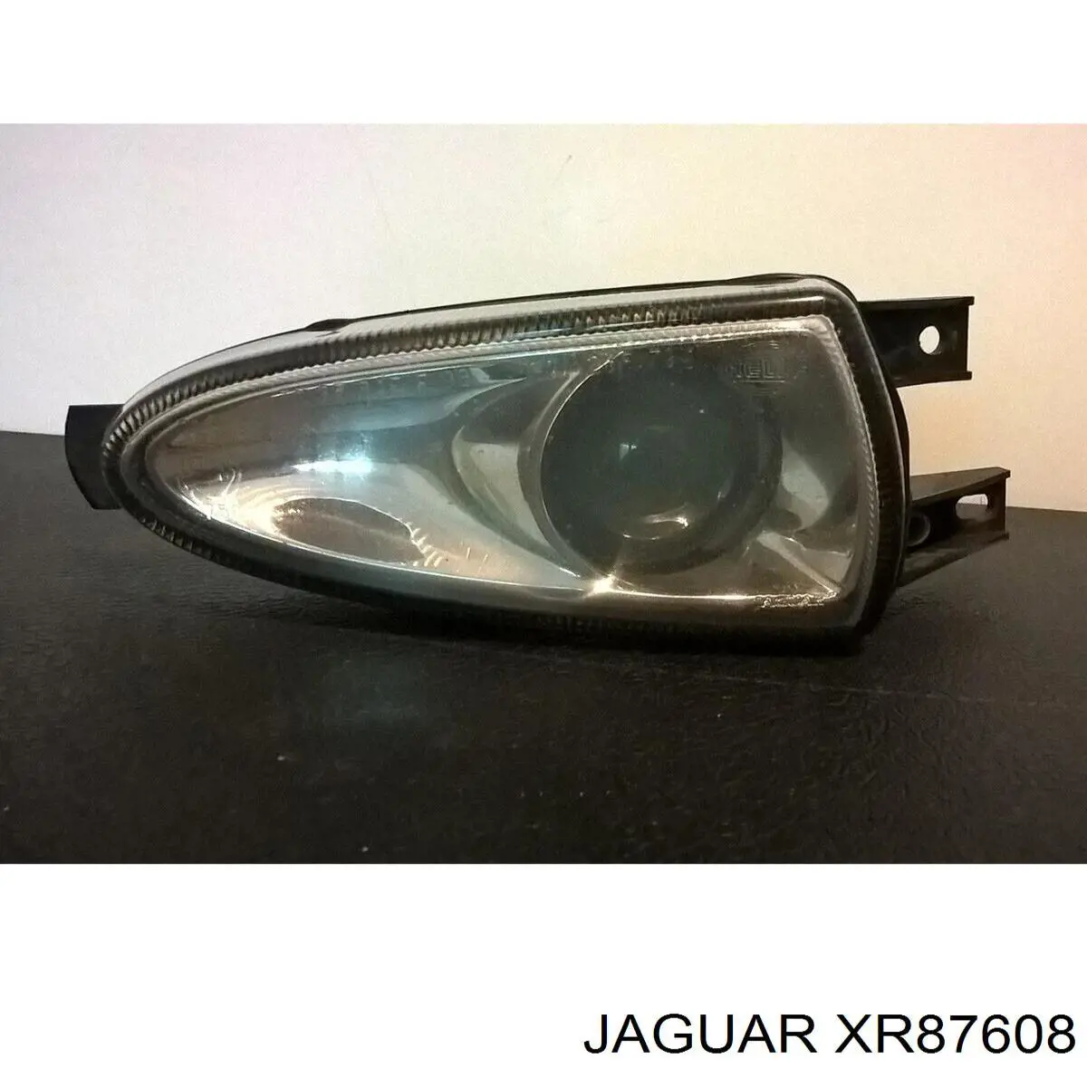 Luz antiniebla derecha Jaguar S-type (CCX)