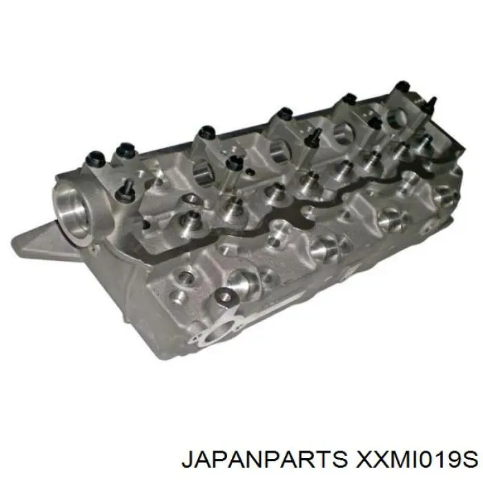 Culata de motor Mitsubishi MD357129