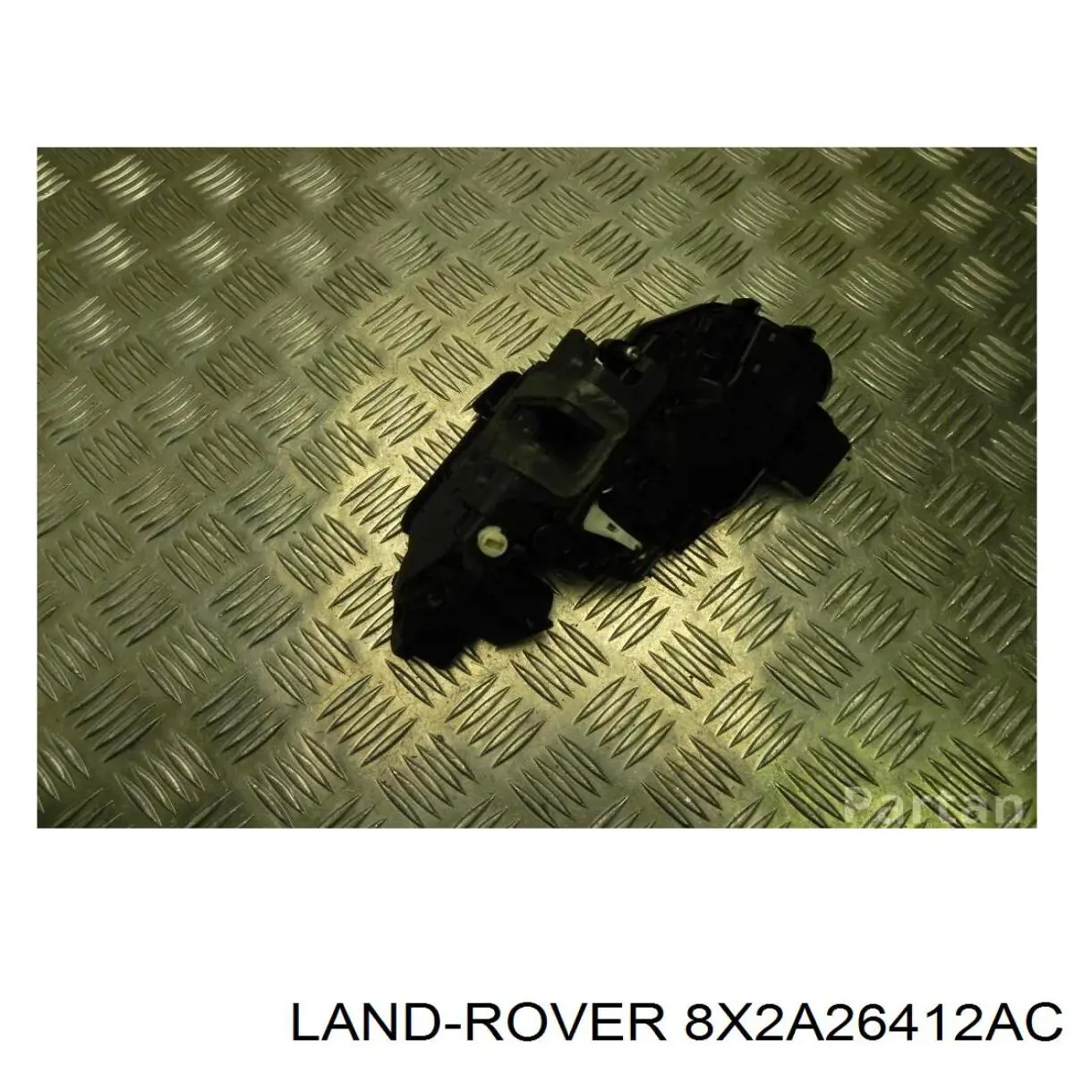 8X2A26412AC Land Rover