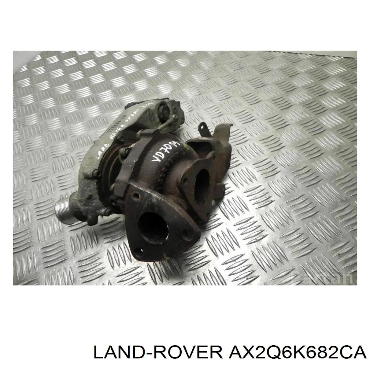 AX2Q6K682CA Land Rover