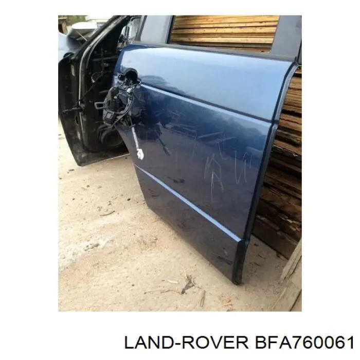 BFA760061 Land Rover puerta trasera derecha