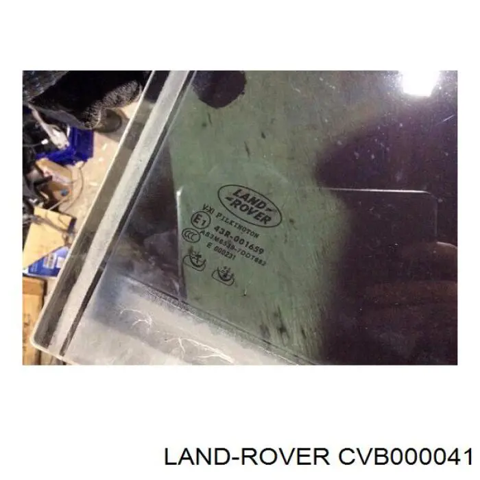 CVB000041 Land Rover luna de puerta trasera derecha