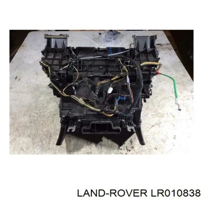 LR010838 Land Rover